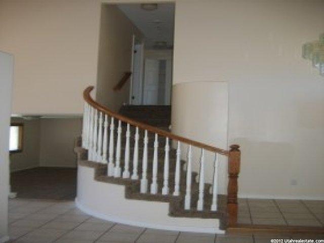 369 Clover Meadow Rd, Kaysville, UT 84037 — photo 4