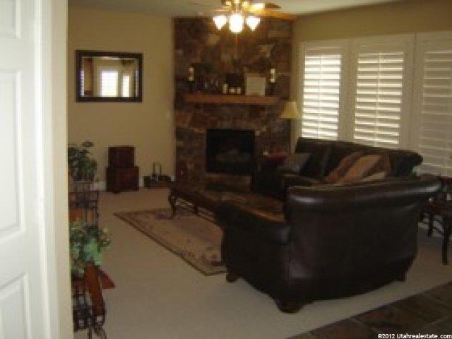 1088 E Gadzooks Dr, Sandy, UT 84094 — photo 2