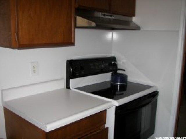 992 Hill Blvd, Layton, UT 84041 — photo 3