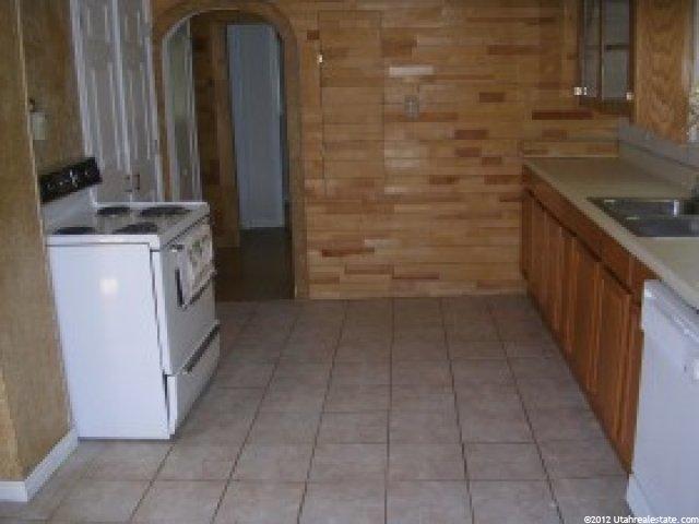 979 E 7800 S, Midvale, UT 84047 — photo 2