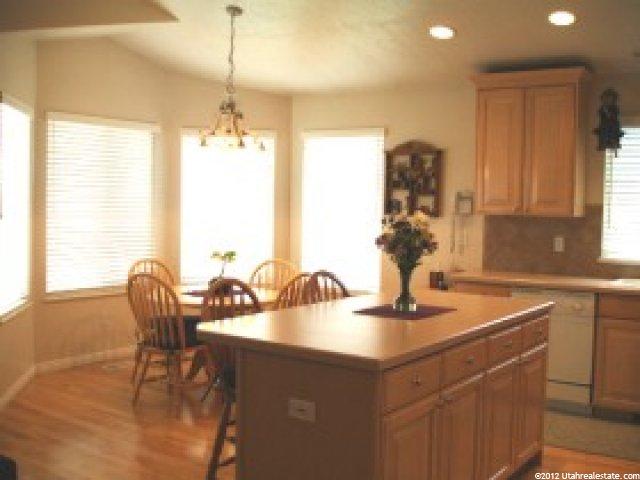 92 W 2250 N, Layton, UT 84041 — photo 2