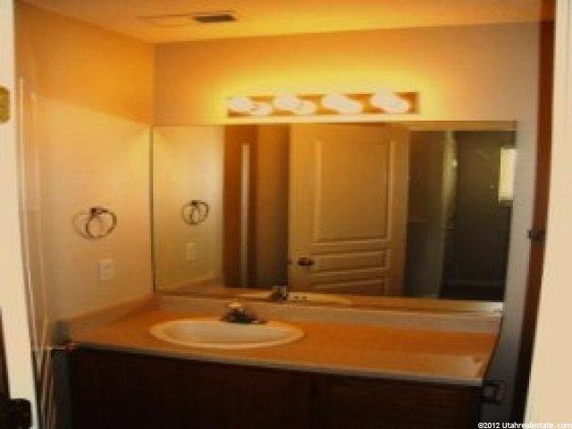 275 S 2450 E, St. George, UT 84790 — photo 7