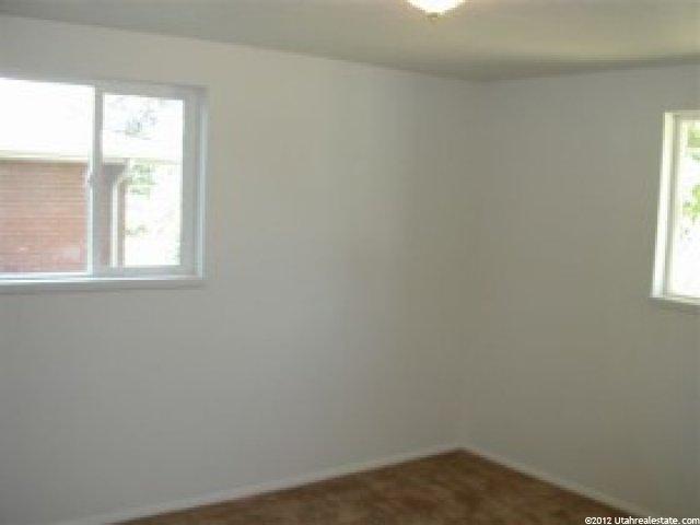 186 Sycamore Cir, Clearfield, UT 84015 — photo 3
