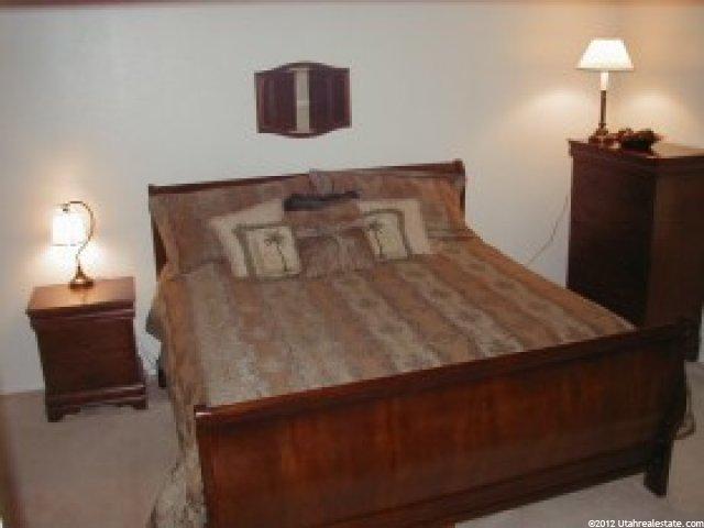 8346 Mesa Dr, Sandy, UT 84093 — photo 9