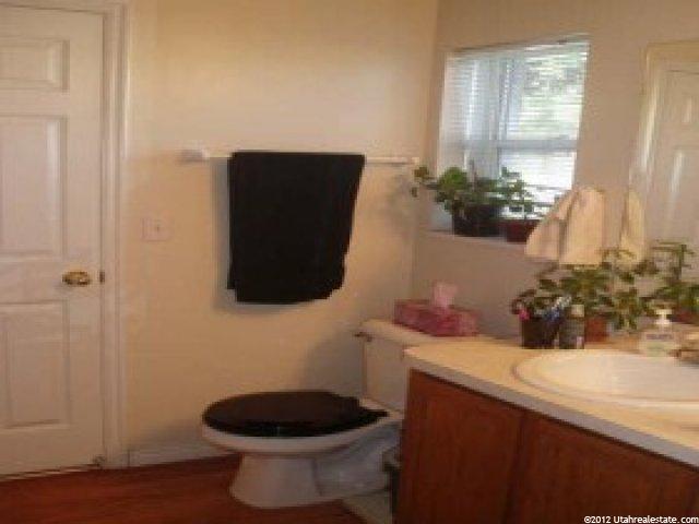 4099 S Highland Dr E, Holladay, UT 84124 — photo 5