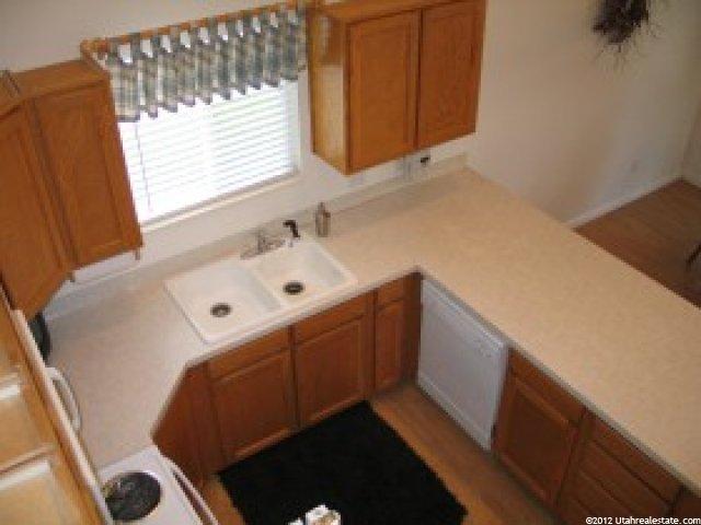 1622 N 25 E, Layton, UT 84041 — photo 5