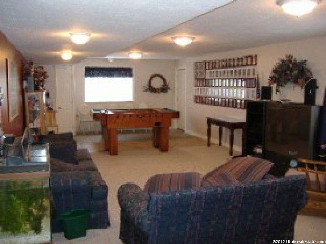831 Brandon Dr, Kaysville, UT 84037 — photo 6