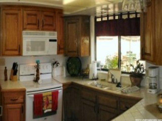 3726 Mulberry Dr, Bloomington, UT 84790 — photo 2