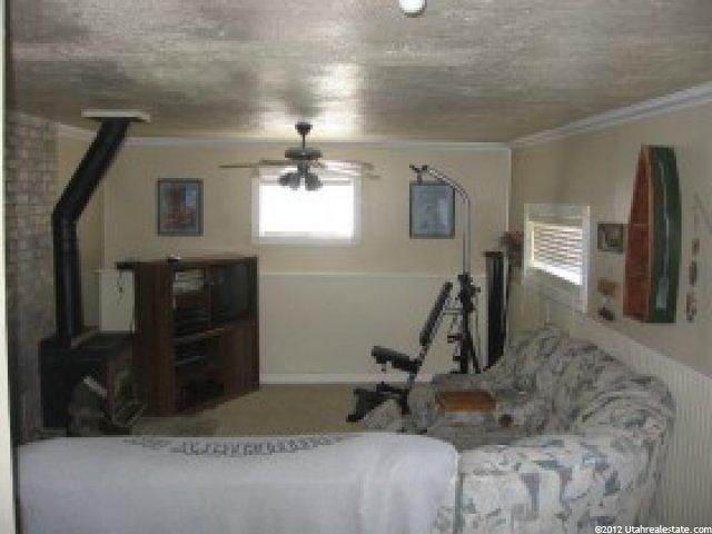 143 E 4900 S, Washington Terrace, UT 84405 — photo 6