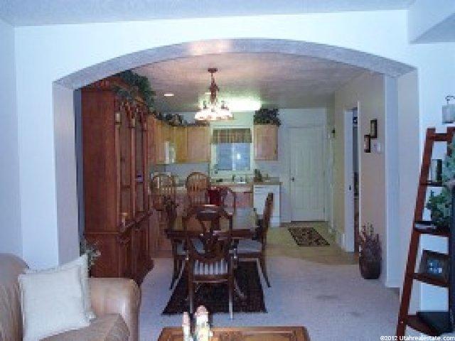 1063 E Fort Ln S, Ogden, UT 84404 — photo 3