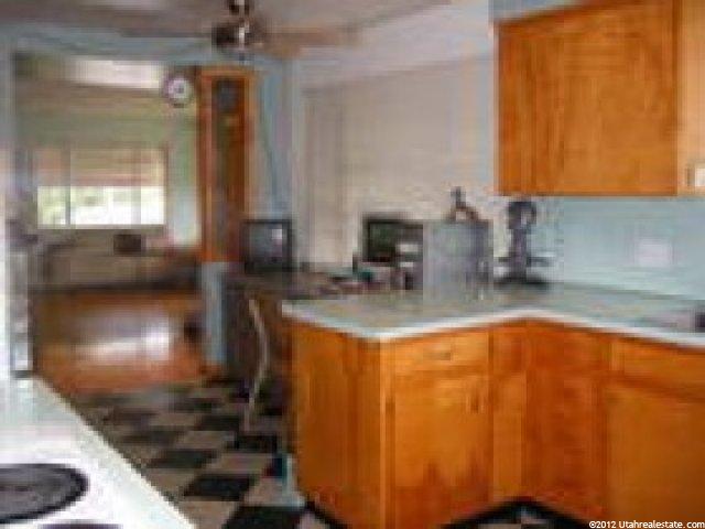 375 S 100 E, Bountiful, UT 84010 — photo 3