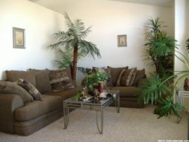 1944 N 1450 W, Clinton, UT 84015 — photo 2