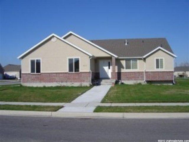 1969 N 2895 W, Clinton, UT 84015 — photo 2