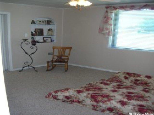 281 E Oneida St, Preston, ID 83263 — photo 6