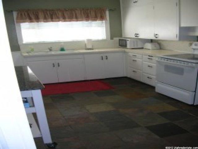 281 E Oneida St, Preston, ID 83263 — photo 7