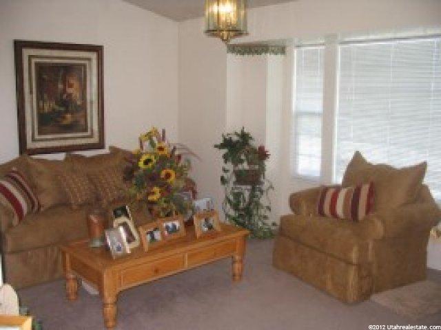 5061 Vista Dr, Roy, UT 84067 — photo 2