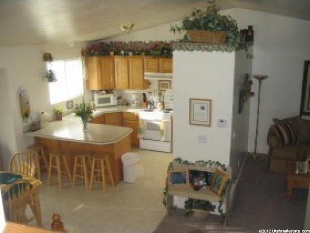 5061 Vista Dr, Roy, UT 84067 — photo 6