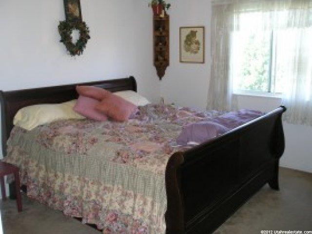2627 N 1220 W, Clinton, UT 84015 — photo 7