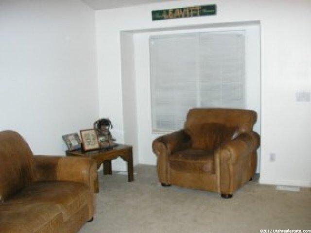 2484 N 2275 W, Clinton, UT 84015 — photo 4