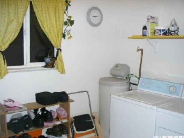 2484 N 2275 W, Clinton, UT 84015 — photo 8