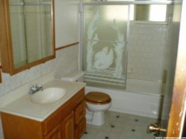 2453 N 720 W, Clinton, UT 84015 — photo 3