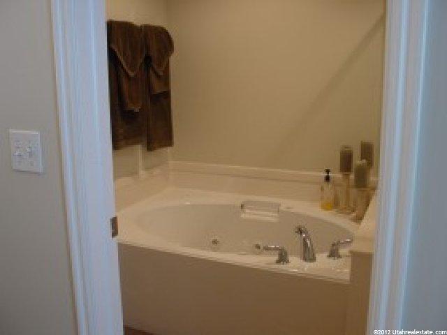 812 Red Sage Ln, Murray, UT 84107 — photo 5