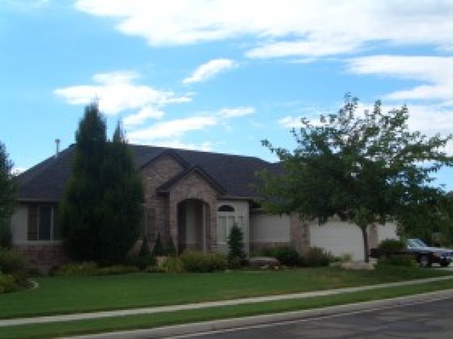 887 N 170 E, Kaysville, UT 84037 — photo 2