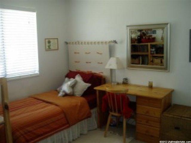 9367 Windflower Ln, Sandy, UT 84070 — photo 2