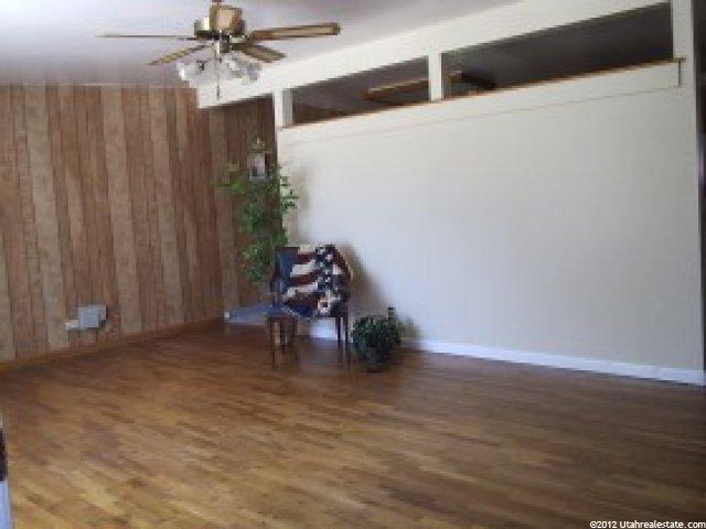 555 W 5510 S, Murray, UT 84123 — photo 2