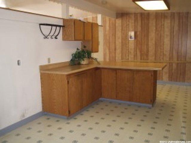 555 W 5510 S, Murray, UT 84123 — photo 4
