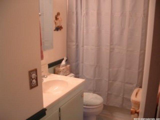 333 W 870 N, Sunset, UT 84015 — photo 5