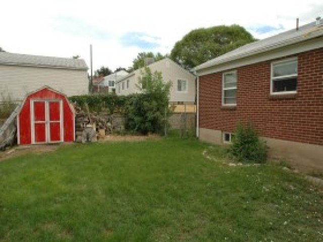 684 W 3500 S, Bountiful, UT 84010 — photo 8