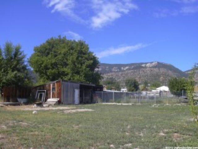 185 N 100 W, Wales, UT 84667 — photo 8