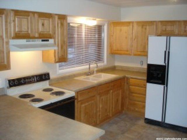 8893 S 120 E, Sandy, UT 84070 — photo 3