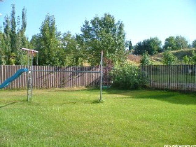 792 N 1475 E, Layton, UT 84040 — photo 4