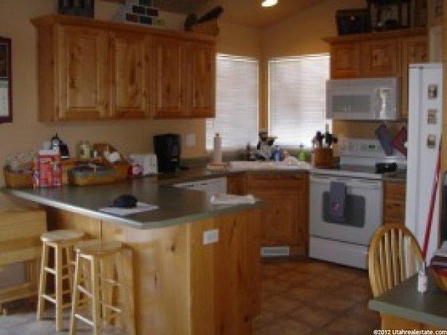 2555 W 4050 S, Roy, UT 84067 — photo 3