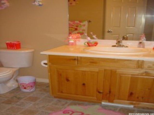 2555 W 4050 S, Roy, UT 84067 — photo 8