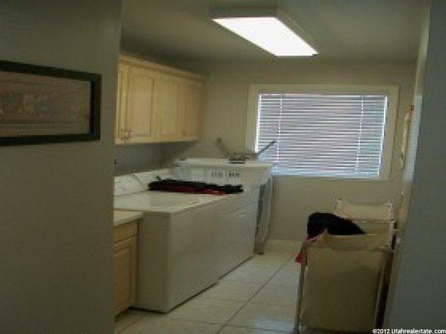 1472 N Evergreen Ln E, Layton, UT 84040 — photo 3