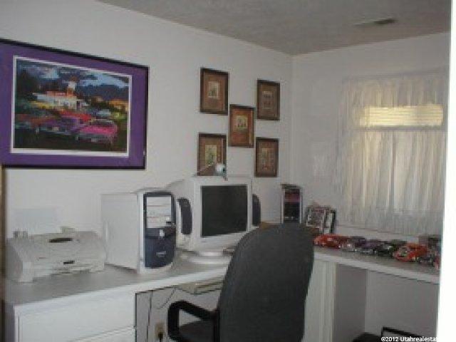 799 S 300 E, Layton, UT 84041 — photo 3