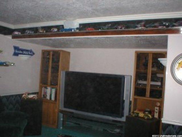799 S 300 E, Layton, UT 84041 — photo 6