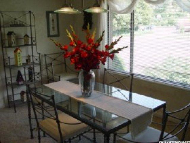 413 E 3325 N, North Ogden, UT 84414 — photo 2