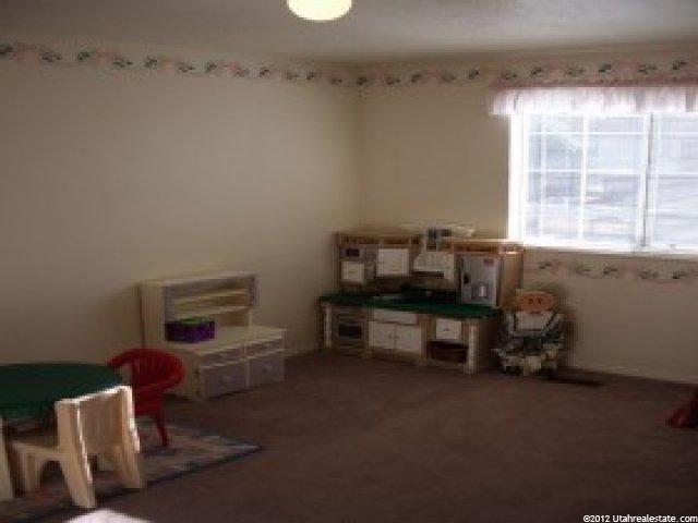 637 N 1360 W, Clinton, UT 84015 — photo 11