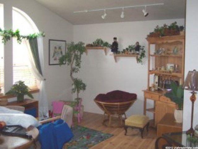 7915 Douglas Dr, Park City, UT 84098 — photo 2