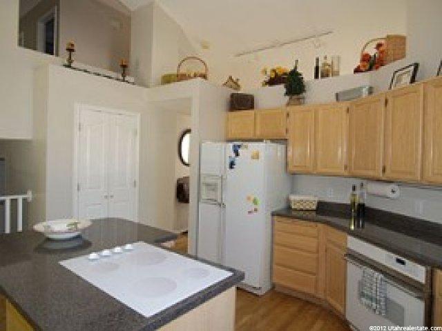 873 E Cherry Wood Cir S, Draper, UT 84020 — photo 4