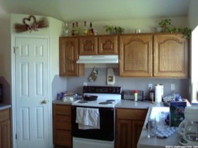 2158 W 1630 N, Clinton, UT 84015 — photo 4