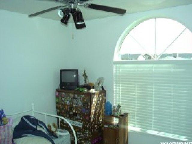 2158 W 1630 N, Clinton, UT 84015 — photo 9