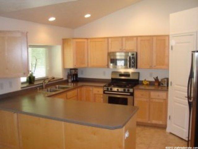 7963 Tennyson Cir, Sandy, UT 84070 — photo 5