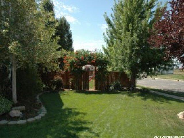 411 W 1800 S, Clearfield, UT 84015 — photo 3