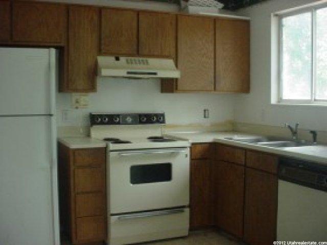 251 W 1675 N, Layton, UT 84041 — photo 2