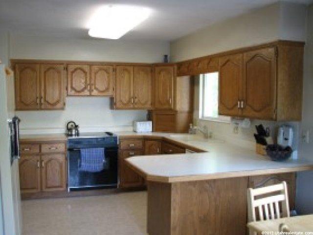 1623 E Surrey Ln S, Murray, UT 84121 — photo 2